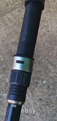 2 x Century FG 12ft 3.25tc Carp Fishing Rods Mint
