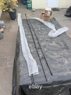 2 x Cypry Carp Rods 12' 2pcs 3lbs Never Used Excellent Condition