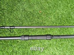 Nash Dot Spod 12ft Rod Black