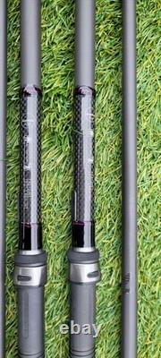 Pair of Shimano TX2 Specimen Carp Rods 12ft 3lb Test Curve