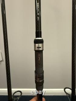 Tracker 12ft 2 Piece 2 1/2 Lb Tc Carp Fishing Rods
