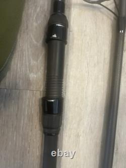 Trakker propel 2x 12ft Carp fishing Rods 2-Piece + Trakker single sleeves