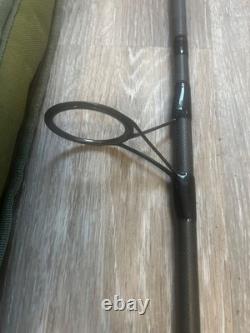 Trakker propel 2x 12ft Carp fishing Rods 2-Piece + Trakker single sleeves