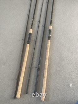 2 Cannes Korum, Non Utilisées, État Neuf