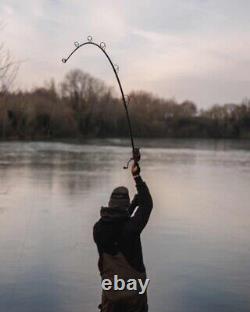 Canne à pêche Spomb S ROD pour l'application d'appâts pour la pêche à la carpe, toutes les longueurs