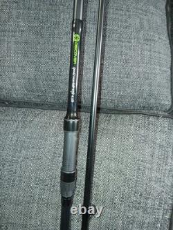 Cannes à carpe Daiwa Powermesh x2 12 ft tc 3,25 lb avec canne spod marqueur offerte