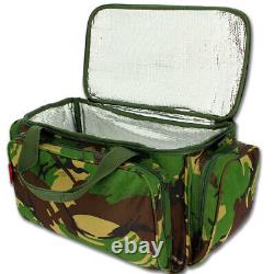 Configuration de pêche à la carpe 3 cannes et moulinets avec sac de transport camouflage + sac de transport pour canne à pêche, matériel et appâts.