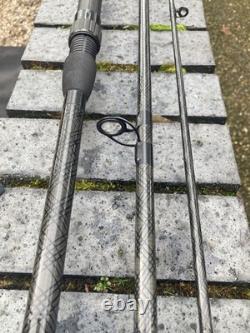 Daiwa V Carp 12 Pieds 2-1/2 Lb Canne de Pêche au Carpe de Voyage Vcc-412T dans Sac