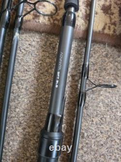 Pack de pêche à la carpe : cannes, moulinets, épuisettes, détecteurs et assortiment complet de terminal tackle