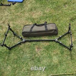 Pod de canne à carpe et brochet Fox Quattro 2, 3 cannes