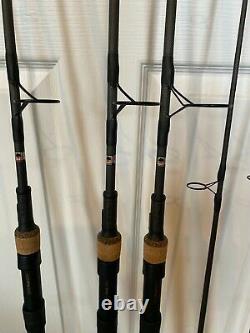 Three Nash Scope Cork 10ft 2.75lb Carp Fishing Rods & Nash Scope Ops 3 Peau De Tige