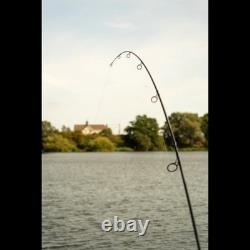 Une Lancer de Plus Black Pearl 13ft 4lb / / Canne à Carpe OMC