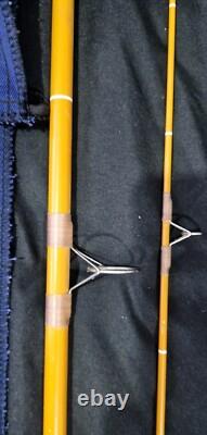 Une belle canne à carpe Edgar Sealey Carpmaster de 10 pieds prête à pêcher des années 70.